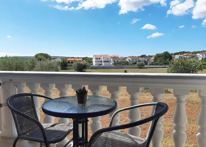 Pansion Katarina Krk Bed and breakfast