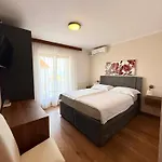 Bed & Breakfast Pansion Katarina Krk Malinska