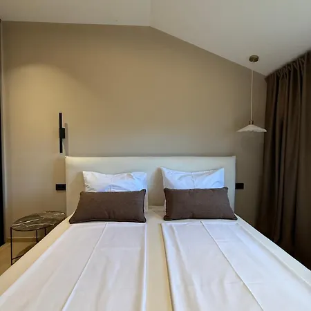Bed and Breakfast Pansion Katarina Krk 3*